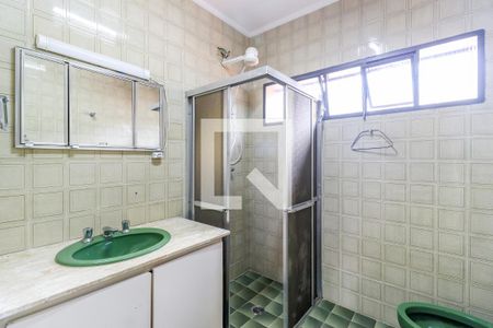 Casa à venda com 180m², 3 quartos e 1 vaga Casa à venda com 180m², 3 quartos e 1 vagaBanheiro
