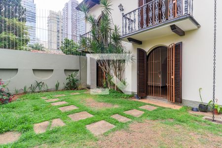 Casa à venda com 180m², 3 quartos e 1 vaga Casa à venda com 180m², 3 quartos e 1 vagaJardim