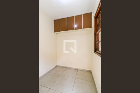 Casa à venda com 180m², 3 quartos e 1 vaga Casa à venda com 180m², 3 quartos e 1 vagaQuarto de Serviço 2
