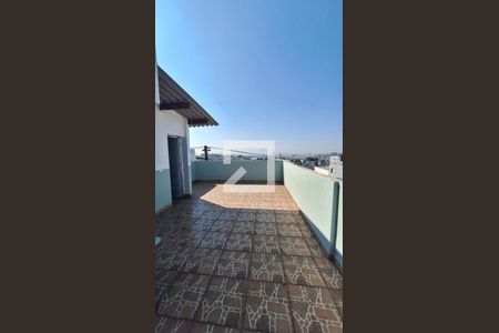 Casa para alugar com 110m², 3 quartos e 5 vagas Casa para alugar com 110m², 3 quartos e 5 vagasTerraço