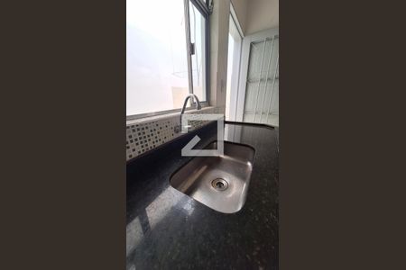 Pia cozinha casa 2 de casa para alugar com 3 quartos, 110m² em Jardim Luciana, Itaquaquecetuba