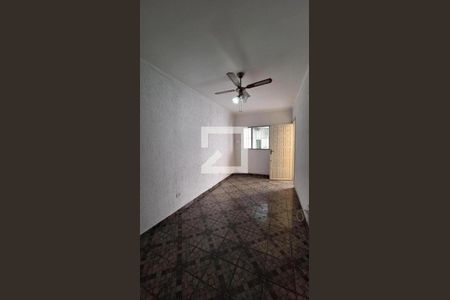 Casa para alugar com 3 quartos, 110m² em Jardim Luciana, Itaquaquecetuba