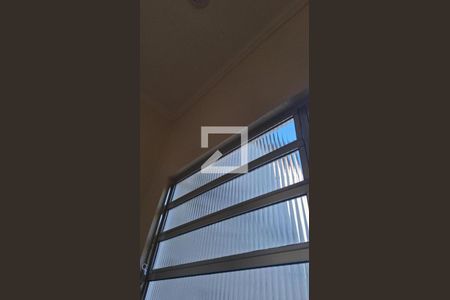 Casa para alugar com 110m², 3 quartos e 5 vagas Casa para alugar com 110m², 3 quartos e 5 vagasJanela cozinha