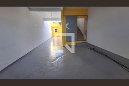 Garagem de casa para alugar com 3 quartos, 110m² em Jardim Luciana, Itaquaquecetuba