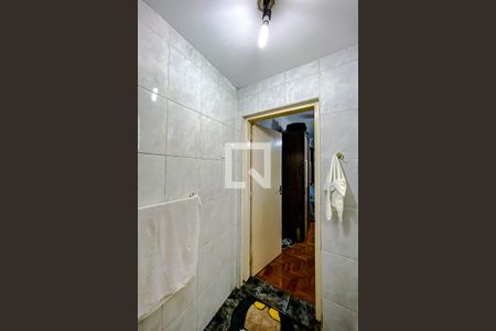 Casa à venda com 240m², 2 quartos e 3 vagasBanheiro da Suíte