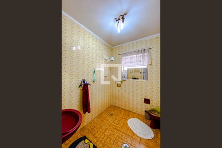 Casa à venda com 240m², 2 quartos e 3 vagasBanheiro