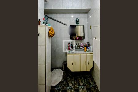 Casa à venda com 240m², 2 quartos e 3 vagasBanheiro da Suíte