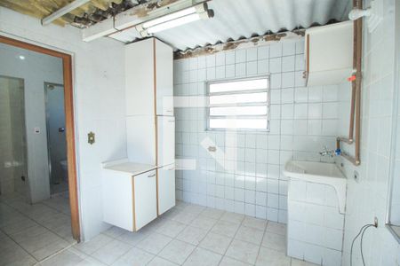 Casa para alugar com 110m², 2 quartos e 1 vaga Casa para alugar com 110m², 2 quartos e 1 vagaÁrea de Serviço