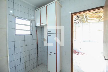 Casa para alugar com 110m², 2 quartos e 1 vaga Casa para alugar com 110m², 2 quartos e 1 vagaÁrea de Serviço