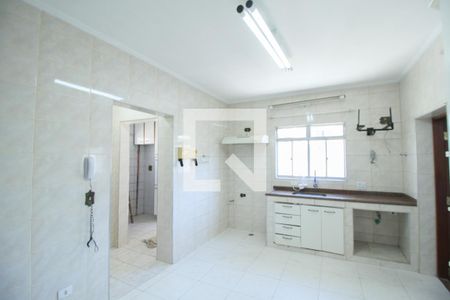 Casa para alugar com 110m², 2 quartos e 1 vaga Casa para alugar com 110m², 2 quartos e 1 vagaCozinha