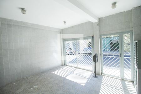 Casa para alugar com 110m², 2 quartos e 1 vaga Casa para alugar com 110m², 2 quartos e 1 vagaÁrea Externa