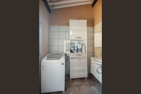 Casa à venda com 200m², 3 quartos e 3 vagasTerraço - Área de Serviço