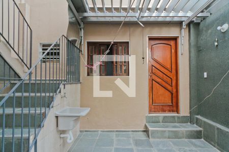 Casa à venda com 42m², 2 quartos e sem vagaÁrea de Serviço