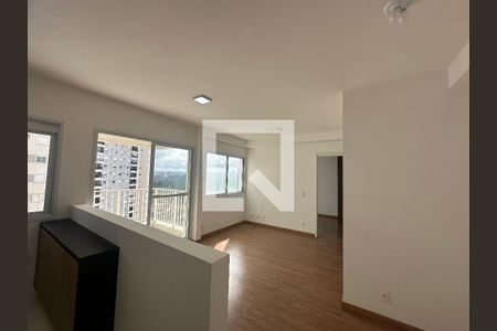Sala de apartamento para alugar com 1 quarto, 48m² em Alphaville Empresarial, Barueri