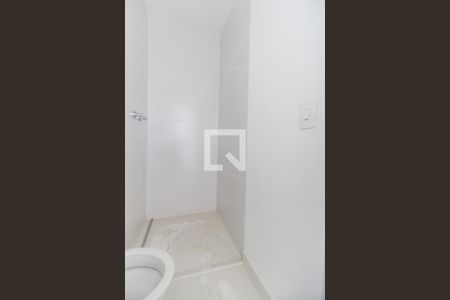 Apartamento para alugar com 48m², 1 quarto e sem vaga Apartamento para alugar com 48m², 1 quarto e sem vagaBanheiro da Suíte