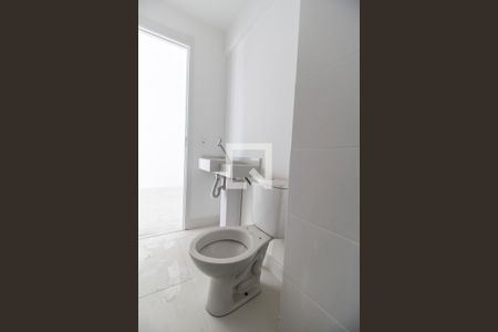 Apartamento para alugar com 48m², 1 quarto e sem vaga Apartamento para alugar com 48m², 1 quarto e sem vagaBanheiro da Suíte