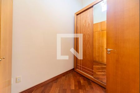 Casa à venda com 129m², 3 quartos e 2 vagasQuarto 2