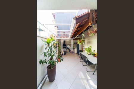 Casa à venda com 129m², 3 quartos e 2 vagasQuintal