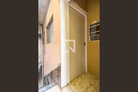 Casa para alugar com 50m², 2 quartos e sem vagaEntrada