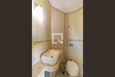 Casa à venda com 435m², 3 quartos e 4 vagasLavabo