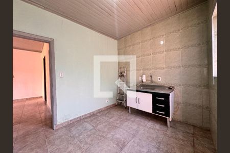 Casa à venda com 210m², 6 quartos e 3 vagas Casa à venda com 210m², 6 quartos e 3 vagasCozinha