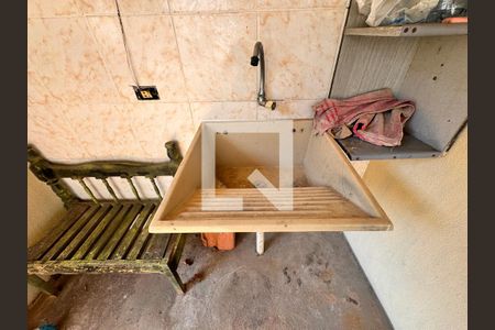 Casa à venda com 210m², 6 quartos e 3 vagas Casa à venda com 210m², 6 quartos e 3 vagasLavanderia