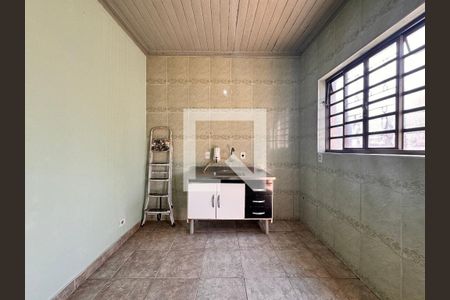 Casa à venda com 210m², 6 quartos e 3 vagas Casa à venda com 210m², 6 quartos e 3 vagasCozinha