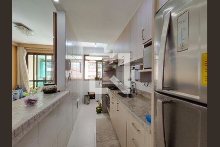 Apartamento à venda com 67m², 2 quartos e 1 vagaCozinha e Área de Serviço