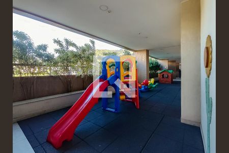 Apartamento à venda com 67m², 2 quartos e 1 vagaÁrea comum - Playground