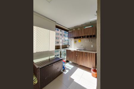 Apartamento à venda com 67m², 2 quartos e 1 vagaVaranda da Sala