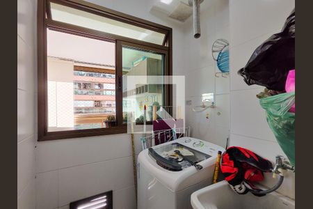 Apartamento à venda com 67m², 2 quartos e 1 vagaCozinha e Área de Serviço