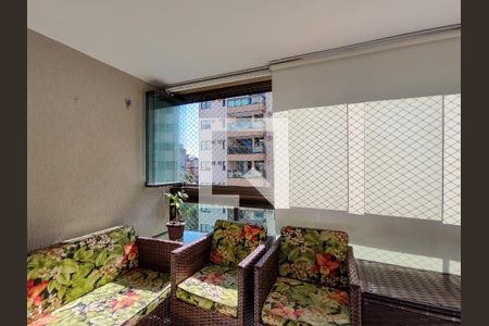 Apartamento à venda com 67m², 2 quartos e 1 vagaVaranda da Sala