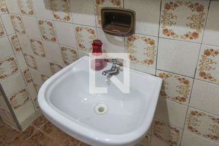 Casa à venda com 200m², 4 quartos e 1 vagaBanheiro casa 2