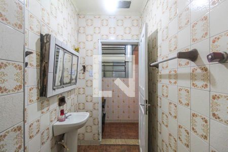 Casa à venda com 200m², 4 quartos e 1 vagaBanheiro casa 2