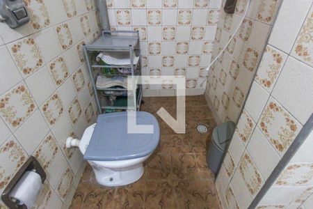 Casa à venda com 200m², 4 quartos e 1 vagaBanheiro casa 2