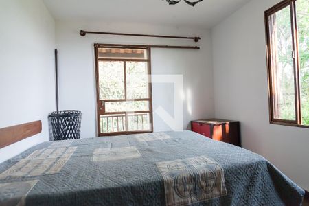 Casa de condomínio à venda com 270m², 4 quartos e 6 vagas Casa de condomínio à venda com 270m², 4 quartos e 6 vagasquarto 3