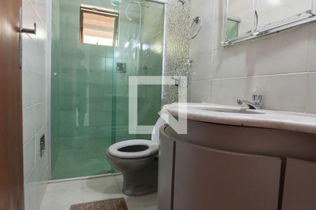 Casa de condomínio à venda com 270m², 4 quartos e 6 vagas Casa de condomínio à venda com 270m², 4 quartos e 6 vagasbanheiro suite