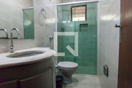 Casa de condomínio à venda com 270m², 4 quartos e 6 vagas Casa de condomínio à venda com 270m², 4 quartos e 6 vagasBanheiro Social 2