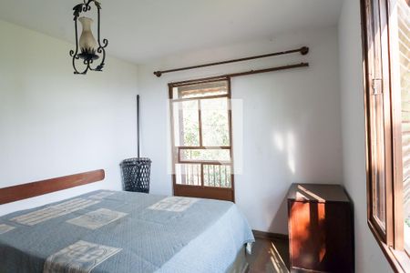 Casa de condomínio à venda com 270m², 4 quartos e 6 vagas Casa de condomínio à venda com 270m², 4 quartos e 6 vagasquarto 3