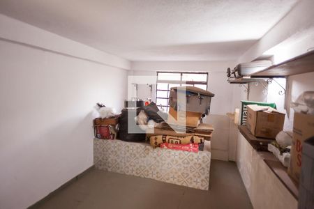 Casa de condomínio à venda com 270m², 4 quartos e 6 vagas Casa de condomínio à venda com 270m², 4 quartos e 6 vagasQuarto de Serviço