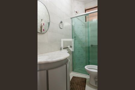 Casa de condomínio à venda com 270m², 4 quartos e 6 vagas Casa de condomínio à venda com 270m², 4 quartos e 6 vagasBanheiro Social 1