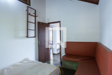 Casa de condomínio à venda com 270m², 4 quartos e 6 vagas Casa de condomínio à venda com 270m², 4 quartos e 6 vagasquarto 2