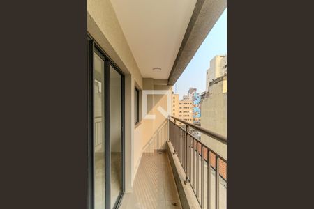 Varanda de kitnet/studio para alugar com 1 quarto, 28m² em República, São Paulo