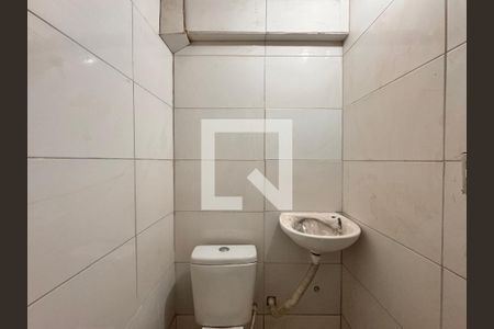 Casa para alugar com 36m², 1 quarto e sem vagaBanheiro da Suíte
