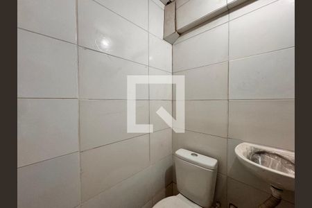 Casa para alugar com 36m², 1 quarto e sem vagaBanheiro da Suíte