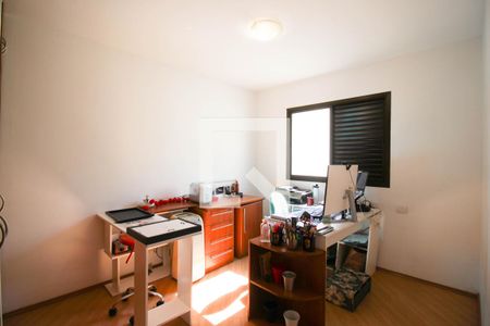 Apartamento à venda com 120m², 3 quartos e 2 vagasQuarto 2