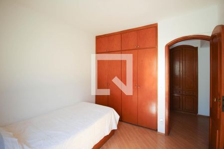 Apartamento à venda com 120m², 3 quartos e 2 vagasQuarto 1 