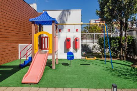 Apartamento à venda com 225m², 3 quartos e 3 vagasÁrea Comum - Playground