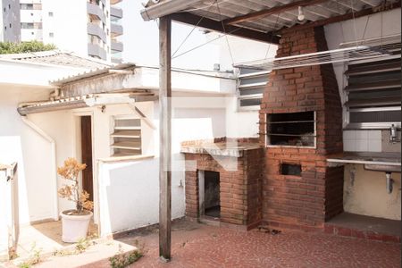 Casa para alugar com 150m², 4 quartos e 3 vagasQuintal - Churrasqueira