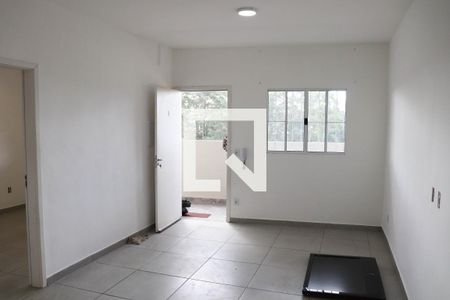 Sala de apartamento para alugar com 2 quartos, 67m² em Cidade Líder, São Paulo